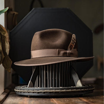 Stylish Vintage Felt Fedora Hat - Perfect for Any Occasion