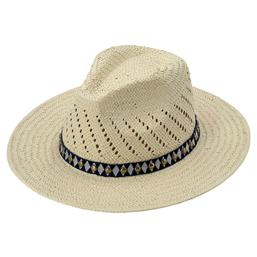 Beige Straw Hat – Woven Trim & Simple Clasp