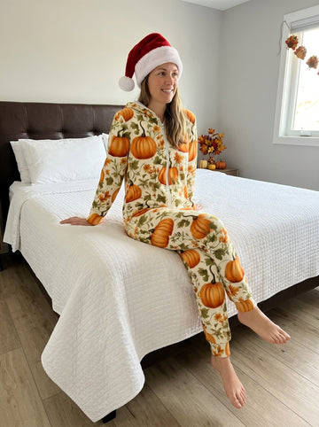 Classic Orange Pumpkins and Vines Print Hooded Romper Autumn Fall Festival Women Pajamas