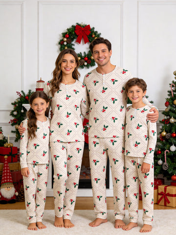 Vintage Diamond Plaid Holly Berry Print 3-Button Henley Family Holiday Pyjamas