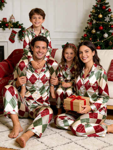 Vintage Burgundy & Sage Green Argyle Pattern Family Family Satin Pajama Set Luxury Sleepwear