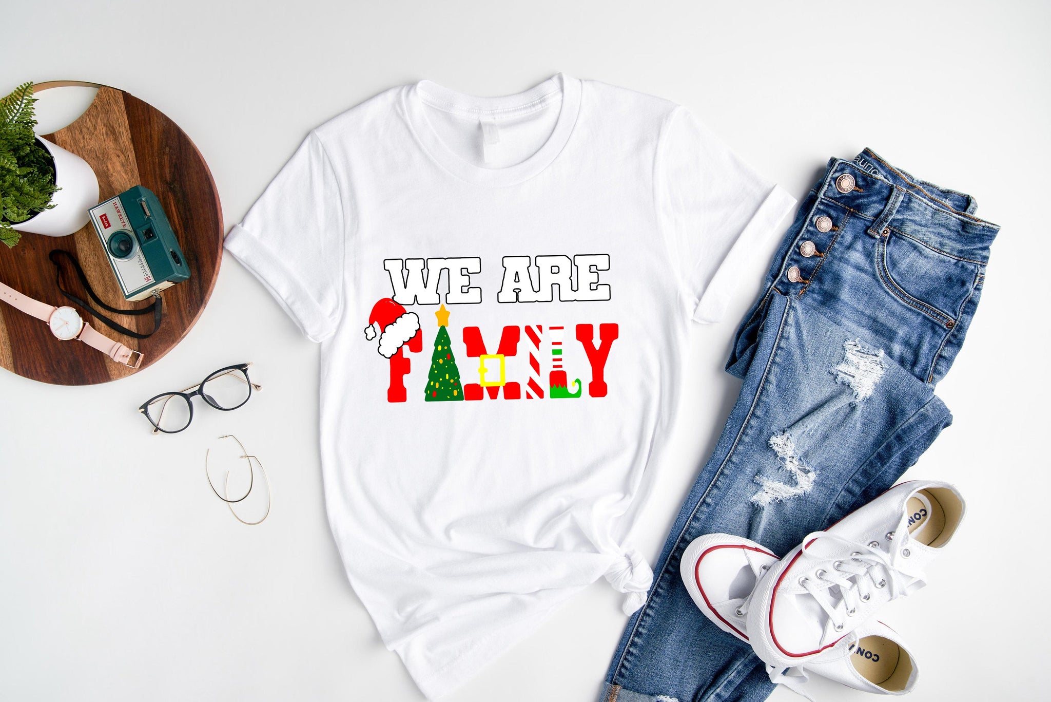 'We Are Family' Colorful Letter Pattern Family Christmas Matching Pajamas Tops Cute White Short Sleeve T-shirts With Dog Bandana