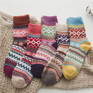 5Pairs/lot New Witner Thick Warm Wool Women Vintage Christmas Socks