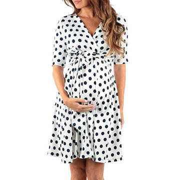 Pretty Dotted Half-sleeve Maternity Dress